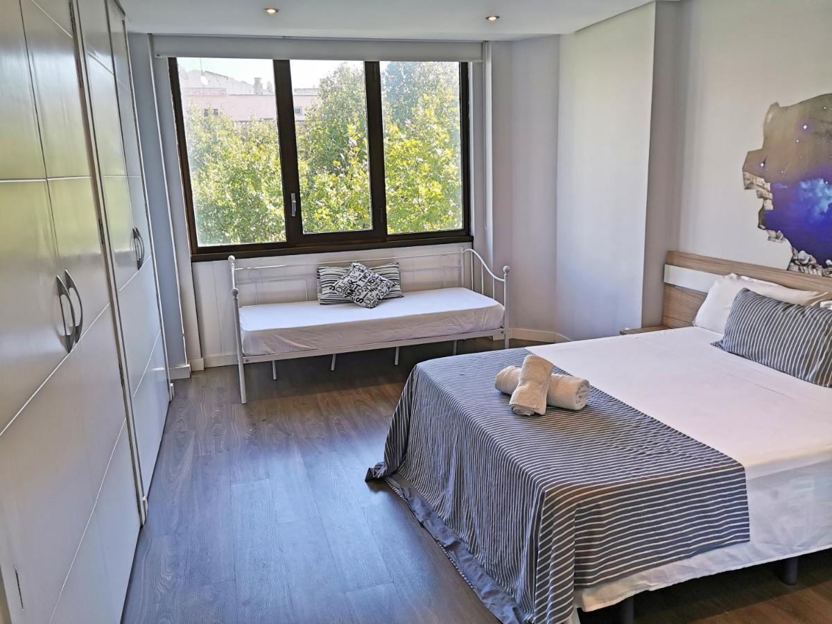 Apartamento Boulevard Gran Capitan Córdoba Buitenkant foto