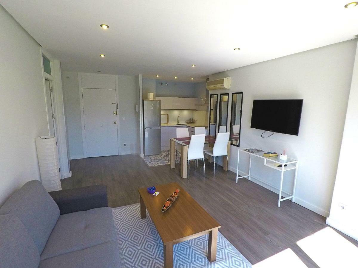 Apartamento Boulevard Gran Capitan Córdoba Buitenkant foto