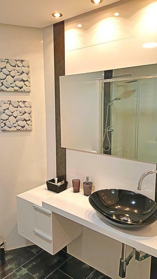 Apartamento Boulevard Gran Capitan Córdoba Buitenkant foto